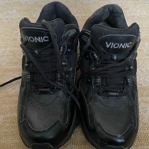 Vionic Walker Womens Size 11 Wide Sneakers